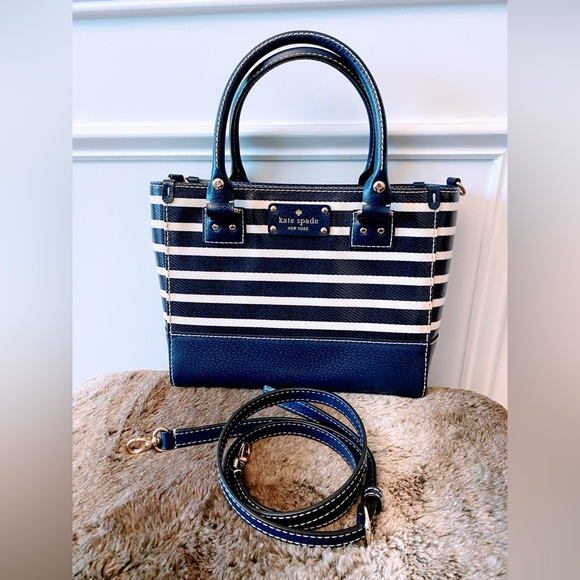 kate spade Handbags - Kate Spade Wellesley Small Quinn Stripe Bag